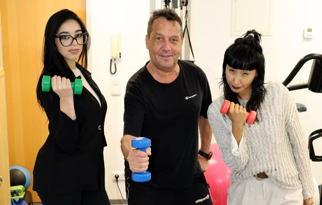 David Feurstein, MSc.D.O. Physiotherapie & Osteopathie für alle Altersgruppen – mit Herz & Verstand, Inkontinenz lindern, Elektrotherapie, Techniken wie manuelle Gelenkmobilisation, Massagen, Dehnungen, Anwendung von Wärme, Pyhsiotherapie Leiblachtal, Lochau am Bodensee, Schweiz, Deutschland, Liechtenstein